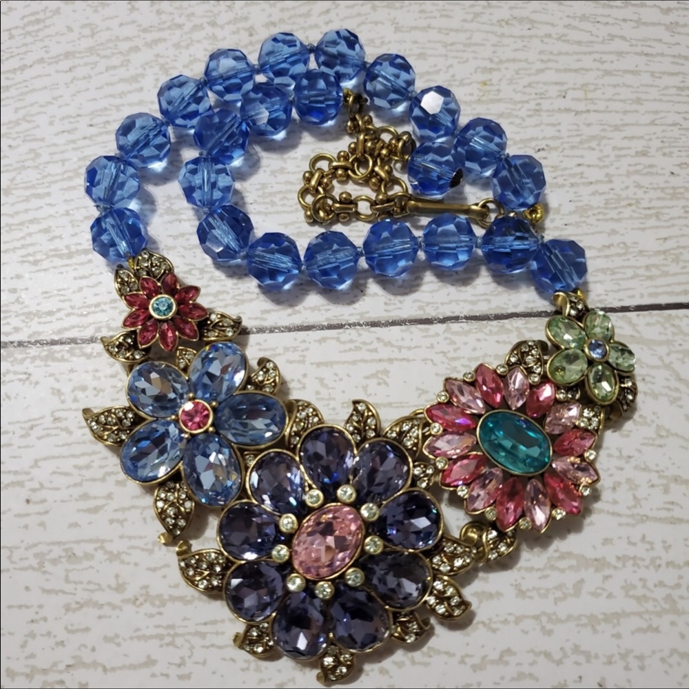 Heidi Daus. Glorious  Blue Garden Set.